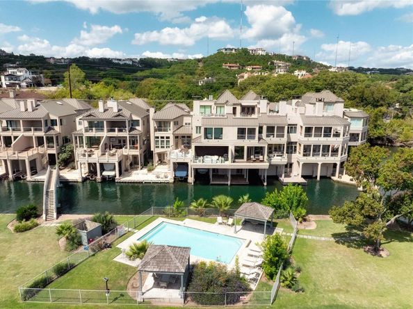 2329 Westlake Dr DR 4, Austin TX 78746