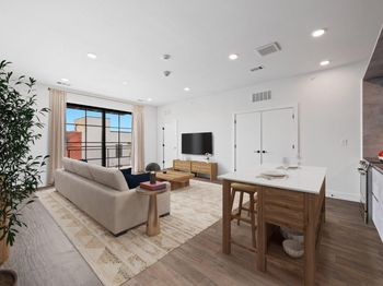 4315 S Congress Ave