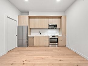 2209 S 1st ST 104, Austin TX 78704