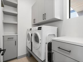 2402 S 3rd ST, Austin TX 78704