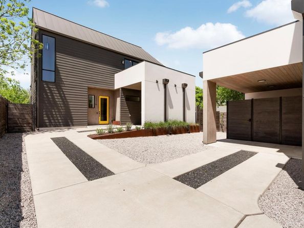 2402 S 3rd ST, Austin TX 78704