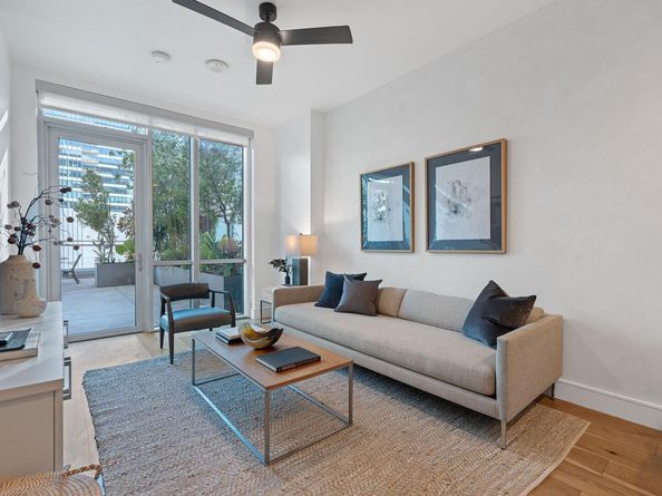 222 West Ave 1005, Austin TX 78701
