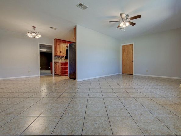 7803 Lazy LN, Austin TX 78757