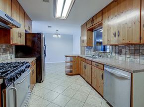 7803 Lazy LN, Austin TX 78757
