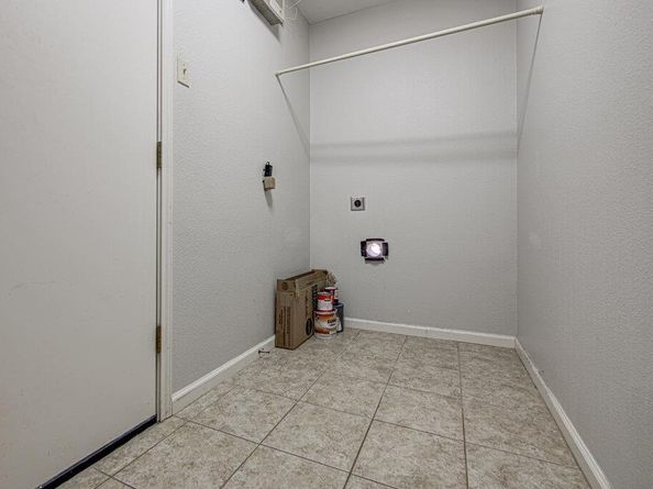 7803 Lazy LN, Austin TX 78757