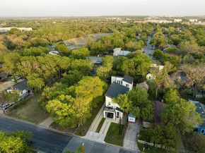 913 Valdez ST A, Austin TX 78741