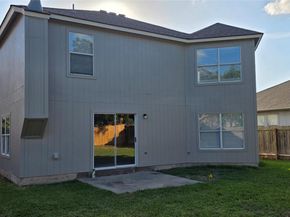 3037 Bradford Park DR, Round Rock TX 78664