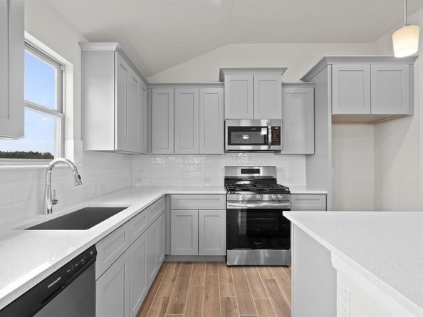 224 Ironshoe TRL, Liberty Hill TX 78642