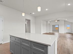 224 Ironshoe TRL, Liberty Hill TX 78642