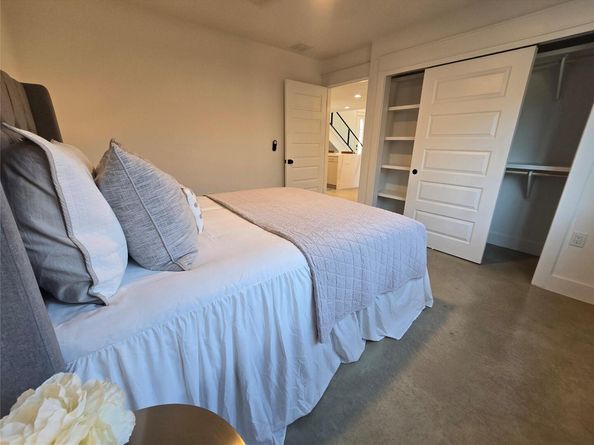 5305 Grover Ave 2, Austin TX 78756