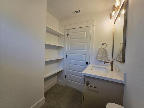 5305 Grover Ave 2, Austin TX 78756