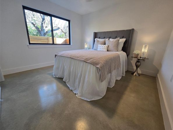 5305 Grover Ave 2, Austin TX 78756