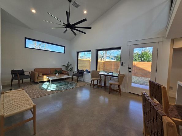 5305 Grover Ave 2, Austin TX 78756