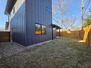5305 Grover Ave 2, Austin TX 78756