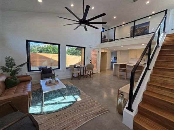 5305 Grover Ave 2, Austin TX 78756