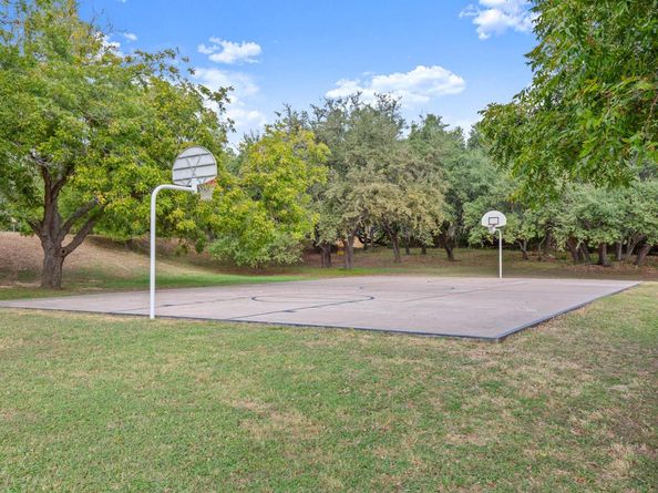 11129 Pinehurst DR C, Austin TX 78747