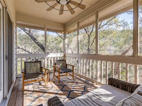 6815 Cougar RUN, Austin TX 78731