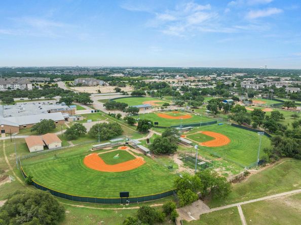 1322 Dove Haven LOOP, Cedar Park TX 78613