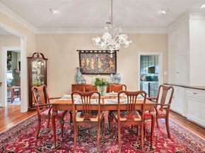 2716 Hillview Green LN, Austin TX 78703