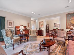 2716 Hillview Green LN, Austin TX 78703