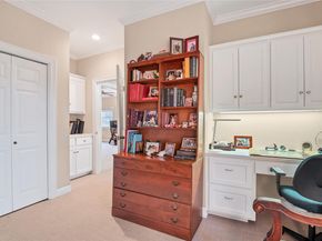 2716 Hillview Green LN, Austin TX 78703