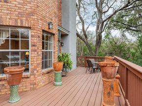 2716 Hillview Green LN, Austin TX 78703