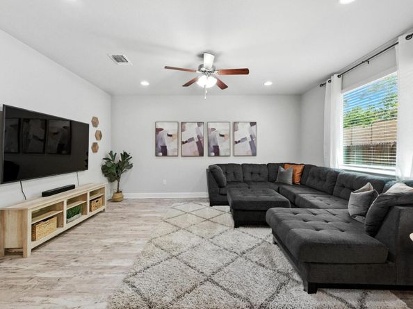9108 Alex LN, Austin TX 78748