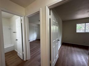 8809 Cainwood LN, Austin TX 78729