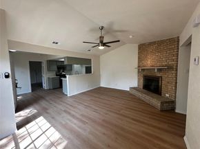 8809 Cainwood LN, Austin TX 78729