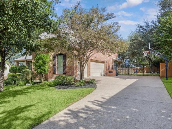 1804 Val Verde DR, Austin TX 78732
