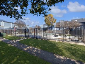 1010 W Rundberg LN 30, Austin TX 78758