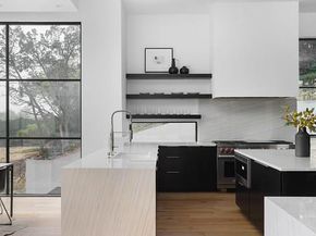 2701 Toro Canyon RD B, Austin TX 78746