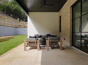 2701 Toro Canyon RD B, Austin TX 78746