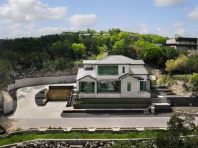 2701 Toro Canyon RD B, Austin TX 78746