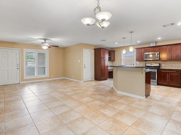 8307 Stillwood LN, Austin TX 78757