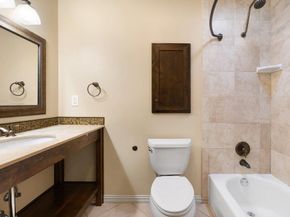 8307 Stillwood LN, Austin TX 78757