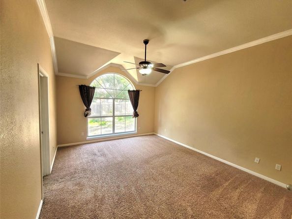 6405 Dunsmere CT, Austin TX 78749