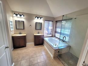 6405 Dunsmere CT, Austin TX 78749