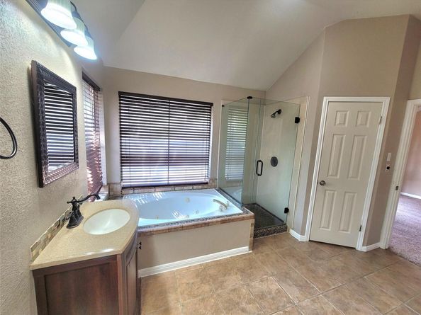 6405 Dunsmere CT, Austin TX 78749