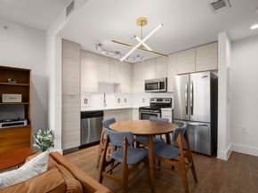 604 N Bluff DR 235, Austin TX 78745