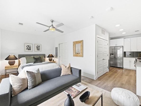 2213 Poquito ST 315, Austin TX 78722