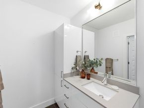 2213 Poquito ST 315, Austin TX 78722