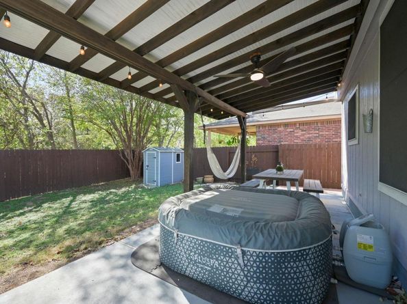 628 Paso Fino TRL, Cedar Park TX 78613