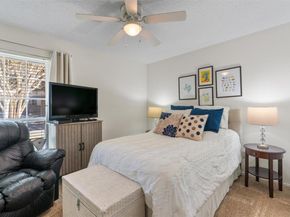 1015 E Yager LN 140, Austin TX 78753