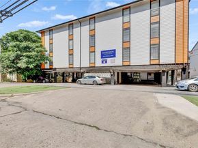 2803 Hemphill PARK 302, Austin TX 78705