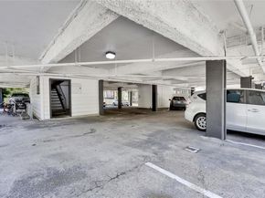 2803 Hemphill PARK 302, Austin TX 78705