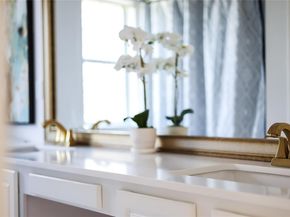 5221 Austral LOOP, Austin TX 78739