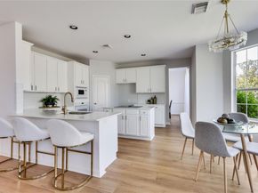 5221 Austral LOOP, Austin TX 78739