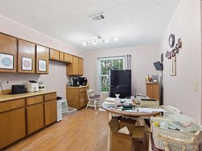 2000 Magazine ST, Austin TX 78727