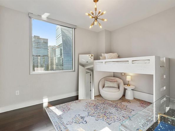 222 West Ave 1901, Austin TX 78701